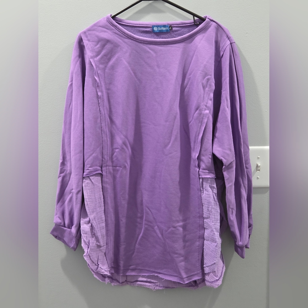 New Blue Water Deconstructed Sweatshirt. Large